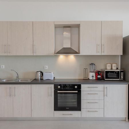 Swans Luxury Homes Kommeno  Ruang foto