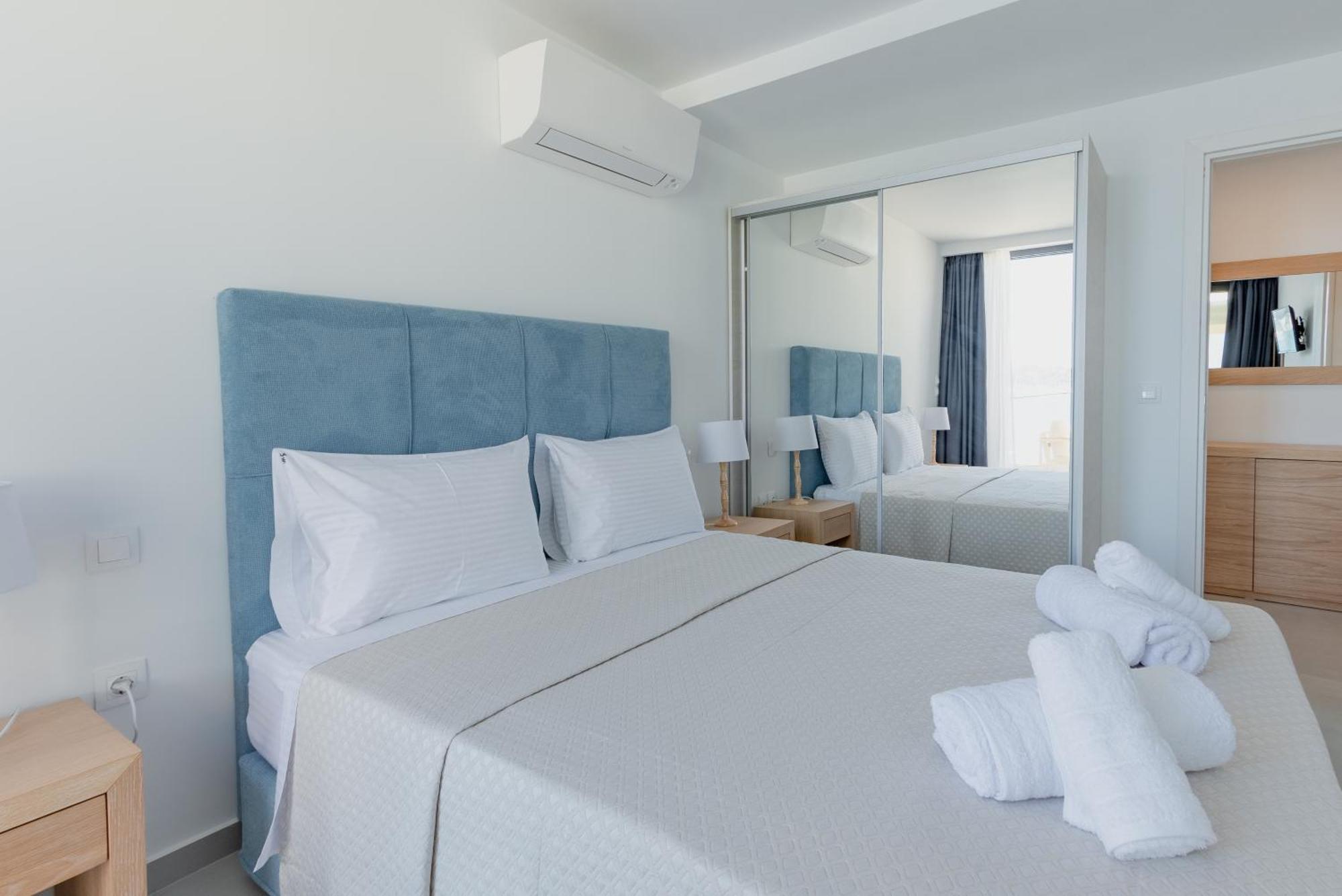 Swans Luxury Homes Kommeno  Ruang foto